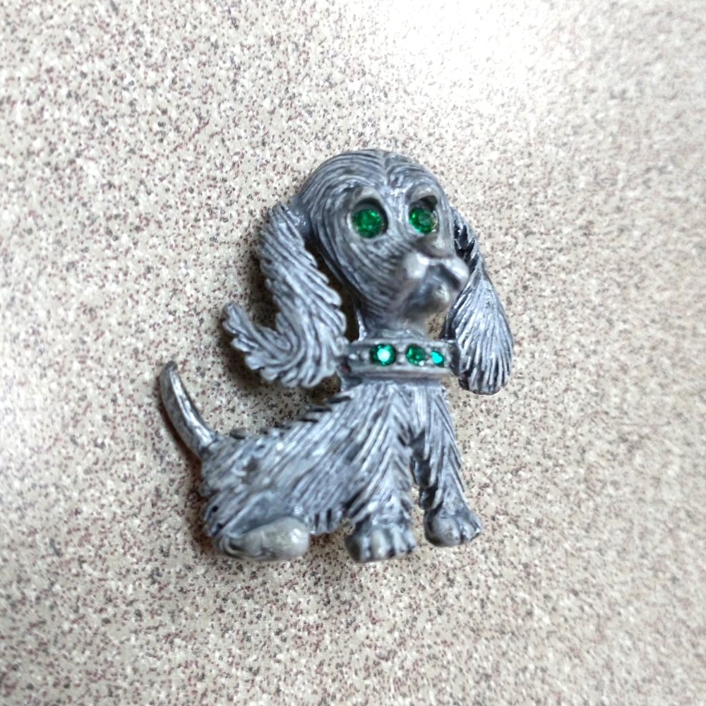 Gerry's Vintage Dog Pin Brooch